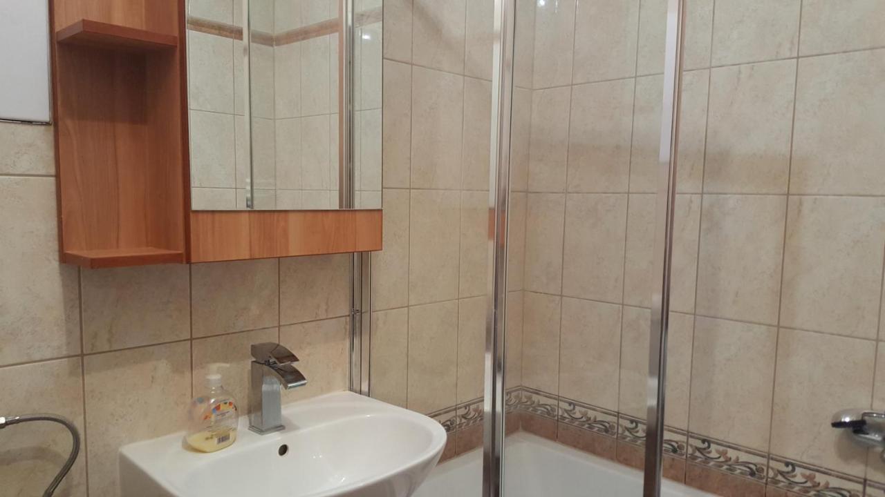 Safari Apartman Hajduszoboszlo Exterior photo